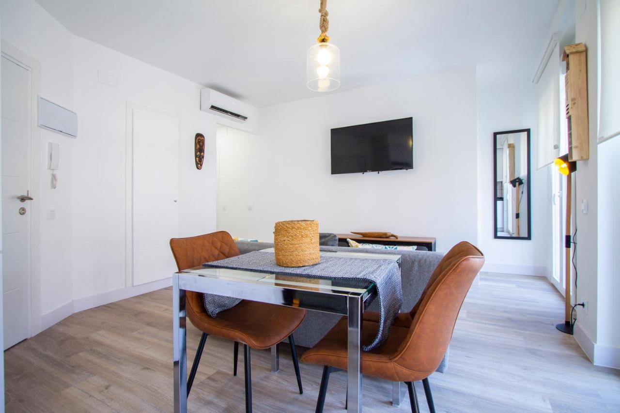 Apartamentos Cuatro Caminos Мадрид Екстериор снимка