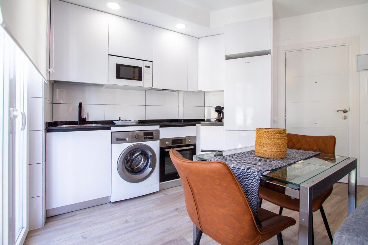 Apartamentos Cuatro Caminos Мадрид Екстериор снимка